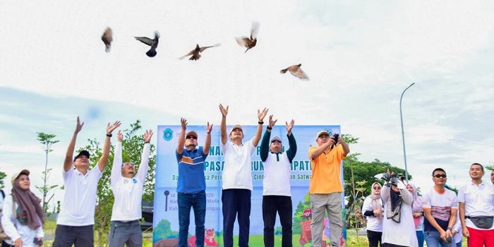 peringatan-hcpsn-2025-pemkab-lamongan-lestarikan-tanaman-endemik