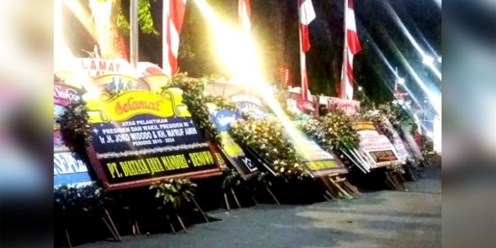 Karangan bunga ucapan pelantikan Jokowi-Ma