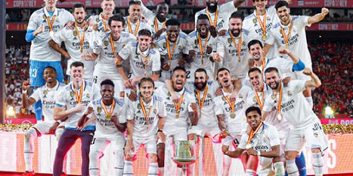Real Madrid saat menjuarai Copa del Rey 2022/2023.