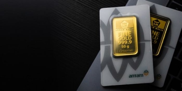 cenderung-merosot-perubahan-harga-emas-antam-beberapa-hari-ini-tidak-signifikan