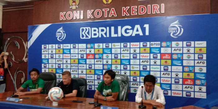 Konferensi pers Persebaya usai laga kontra Persik Kediri (dok RRI)