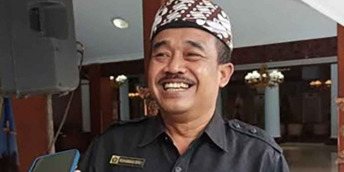 jelang-arus-mudik-lebaran-2024-dprd-kabupaten-blitar-minta-perbaikan-jalan-berlubang-jadi-prioritas