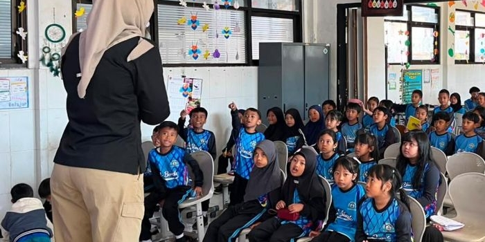 Edukasi bahaya narkoba Polres Batu yang digelar di SDN 2 Bumiaji