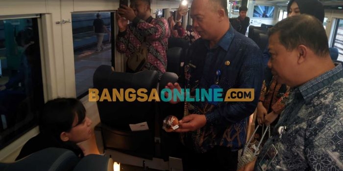 pamerkan-batik-disbudpar-magetan-gandeng-kai-daop-7-manfaatkan-ruang-khusus-stasiun-madiun