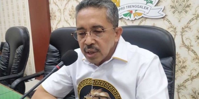 ketua-komisi-iv-dprd-trenggalek-apresiasi-aspirasi-gmni-soal-pendidikan