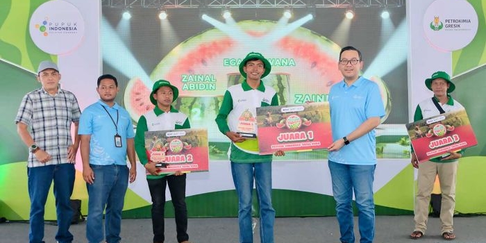 lewat-lomba-pestani-petrokimia-gresik-ajak-petani-semangka-tapal-kuda-semangat-hadapi-cuaca-ekstrem