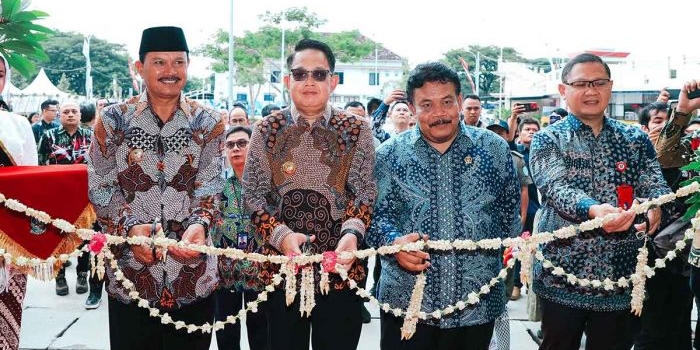 buka-lks-smk-xxxiii-jatim-2024-adhy-karyono-optimis-jadi-modal-strategis-pertahankan-juara