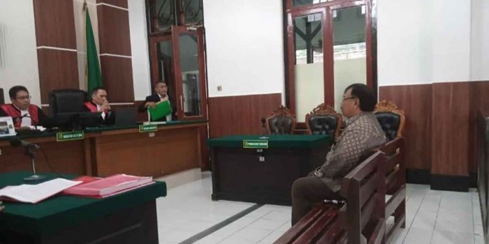 sidang-penamparan-pimred-memorandum-tersangka-dipenjara-3-bulan