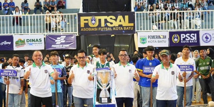 resmi-dibuka-1-164-atlet-pelajar-ramaikan-batu-futsal-league-2025