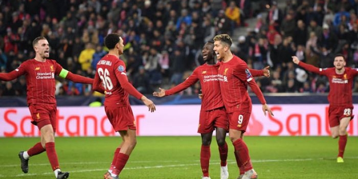 Pemain Liverpool dalam suatu pertandingan. 