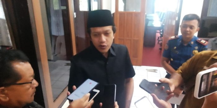 rapat-paripurna-dprd-jawaban-raperda-inisiatif-wabup-sejalan-dengan-visi-bupati-trenggalek