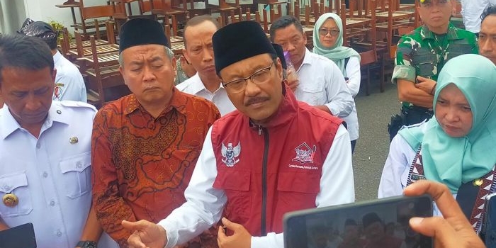 cegah-bansos-salah-sasaran-gus-ipul-tegaskan-dtsen-jadi-rujukan-tunggal