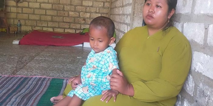 kisah-nazril-balita-2-tahun-asal-bojonegoro-yang-bertahan-hidup-menggunakan-kateter