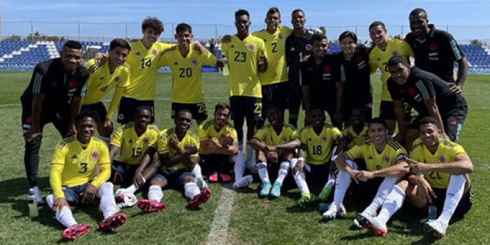 Kolombia dan Jepang tercatat sebagai negara pemenang FIFA Fair Play Piala Dunia U-20.