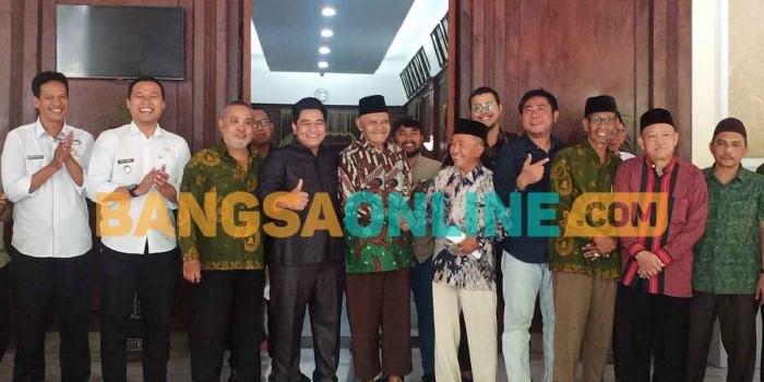 dprd-gresik-dorong-pengurus-makam-sunan-giri-bersatu-dalam-satu-kepengurusan