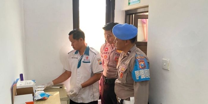 cegah-penyalahgunaan-narkoba-polres-magetan-gelar-tes-urine-mendadak