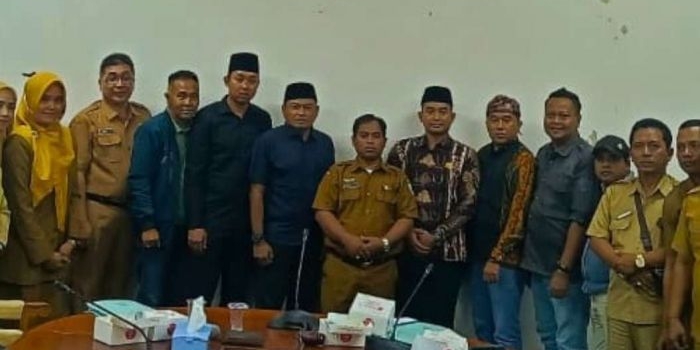 guru-pppk-paruh-waktu-sampang-tuntut-kesejahteraan-dan-peralihan-status