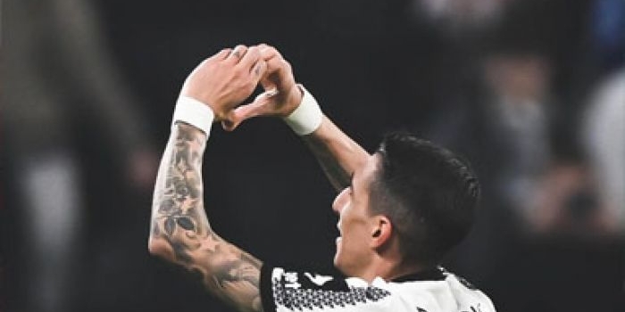 Angel di Maria cetak gol tunggal kemenangan Juve atas Freiburg di Allianz Stadium.