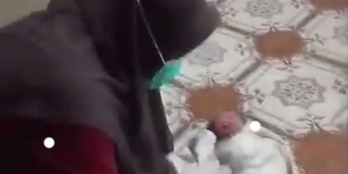 Penemuan bayi perempuan di Jombang.