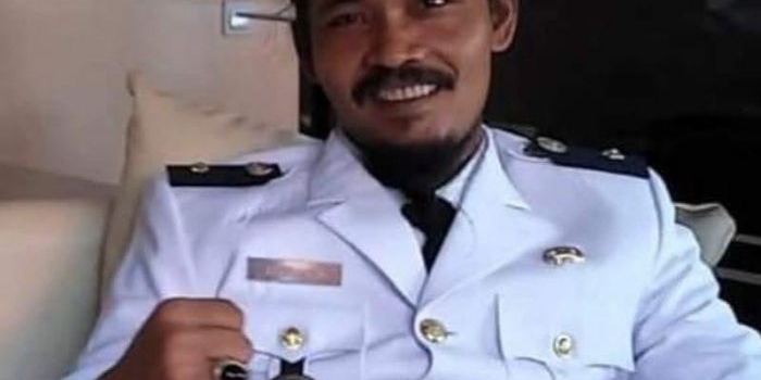 tak-masuk-daftar-pengukuhan-perpanjangan-kades-sekapuk-abdul-halim-bakal-gugat-pemkab-gresik