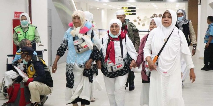 fase-pemulangan-gelombang-ii-dari-madinah-dimulai-kemenhaj48-persen-jemaah-telah-tiba-di-tanah-air