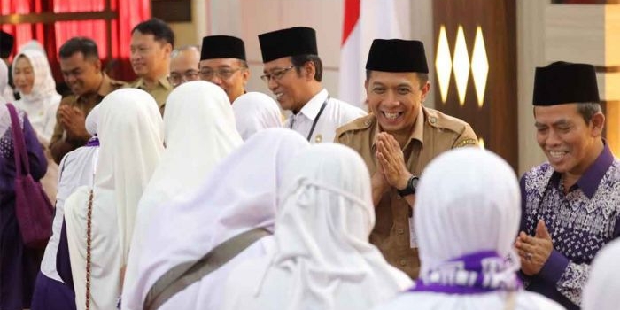 pemkot-kediri-berangkatkan-304-jamaah-haji