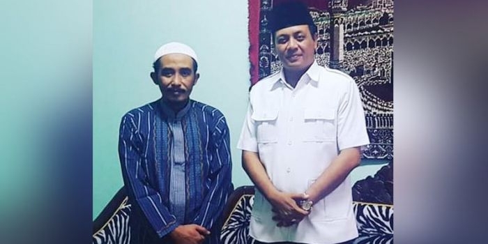 Firman Syah Ali (kanan) bersama Gus Thoriq Darwis bin Ziyad (kiri). foto: Istimewa/ BANGSAONLINE.com