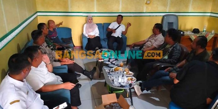 dianggap-ingkari-janji-warga-kedungringin-pasuruan-hentikan-sementara-proyek-jalan-rp36-miliar