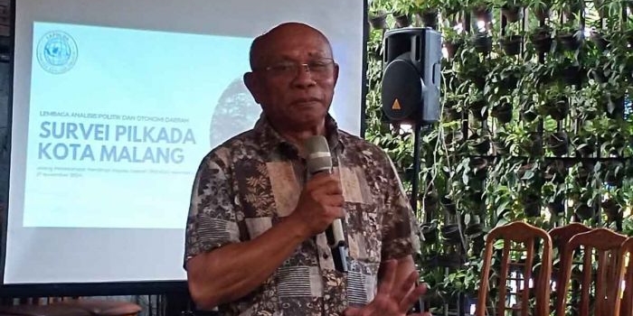 Ketua Lapolda, Geogre Da Silva, saat memaparkan hasil survei Pilwali Malang untuk Pilkada 2024.