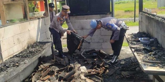 diduga-tabung-elpiji-bocor-warung-di-magetan-ludes-terbakar