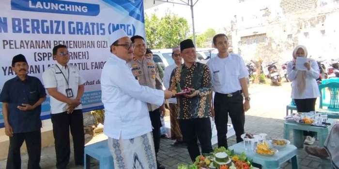 yayasan-laili-izzatul-faiqoh-launching-dapur-mbg-di-burneh