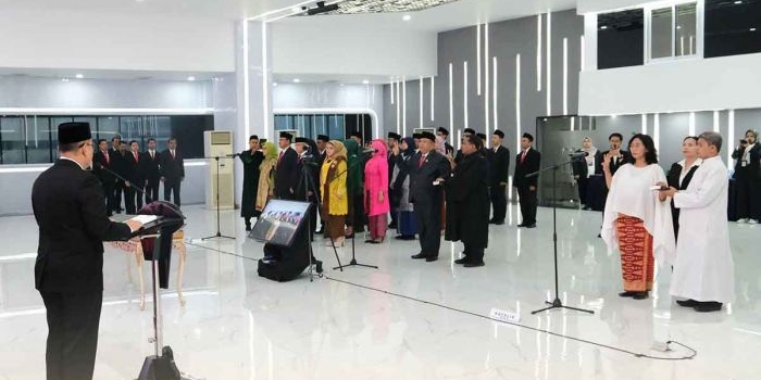 wamen-atrbpn-lantik-28-pejabat-baru-dorong-adaptasi-dan-kolaborasi-hadapi-tantangan-zaman