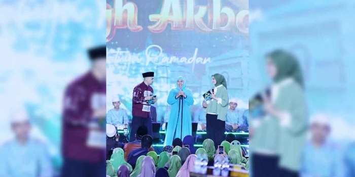 ramadhan-1444-h-gubernur-khofifah-ajak-masyarakat-tingkatkan-solidaritas-dan-kesalehan-sosial