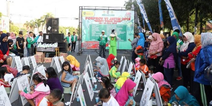 Event yang digelar KONI Tuban untuk mengenalkan Porprov VI Jatim saat Car Free Day (CFD) di Gor Rangga Jaya Anoraga.