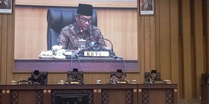 dprd-kabupaten-malang-setujui-raperda-pertanggungjawaban-apbd-2024