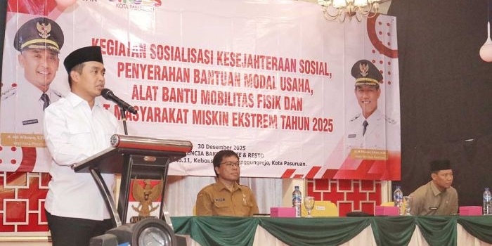 wali-kota-pasuruan-serahkan-bantuan-usaha-dan-sosial-untuk-warga-miskin-ekstrem