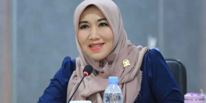 ning-lia-apresiasi-pencairan-gaji-ke-13-asn-di-jawa-timur