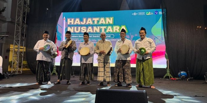 peringati-hari-santri-nasional-pcnu-surabaya-gelar-hajatan-nusantara-di-balai-pemuda