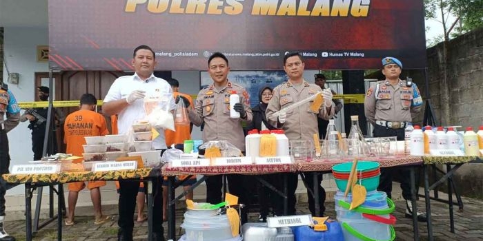 polisi-bongkar-home-industry-narkoba-di-jawa-timur