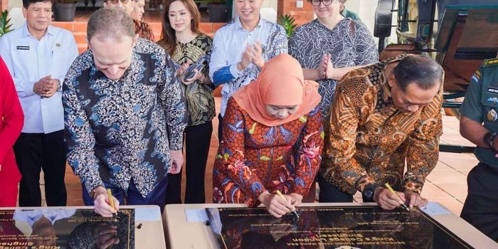 gubernur-khofifah-resmikan-kampus-kings-college-london-di-kek-singhasari-malang