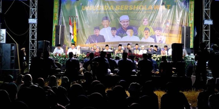 ribuan-jemaah-meriahkan-puncak-harlah-ke-11-unusida