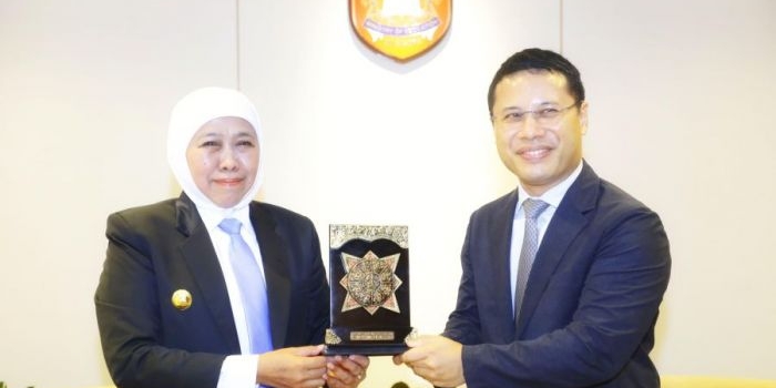 dampingi-khofifah-bertemu-menteri-pendidikan-singapura-kadindik-jatim-siapkan-generasi-emas-2045