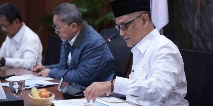 pastikan-jamaah-dapat-pangan-berkualitas-di-tanah-suci-menhaj-resmi-kenalkan-beras-haji-nusantara