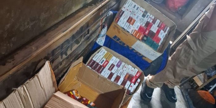 gelar-operasi-satpol-pp-magetan-dan-bea-cukai-madiun-sita-ratusan-bungkus-rokok-ilegal