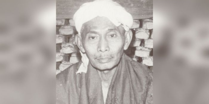 KH. Idris Kamali.