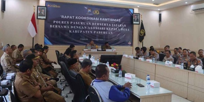 jaga-kamtibmas-di-tingkat-desa-polres-dan-akd-kabupaten-pasuruan-sepakat-perkuat-sinergi