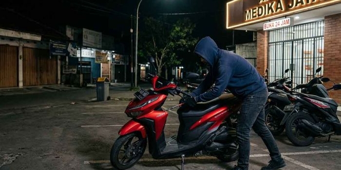 ​lalai-tak-kunci-ganda-motor-mahasiswi-magang-di-malang-raib