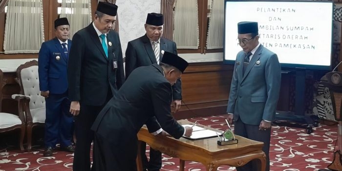 taufikurrachman-resmi-dilantik-sebagai-sekda-definitif-pamekasan