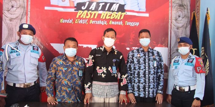 Barang bukti yang diamankan petugas lapas. (foto: ist)