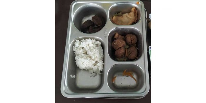 ada-ulat-dalam-menu-mbg-untuk-ibu-hamil-dan-balita-di-probolinggo